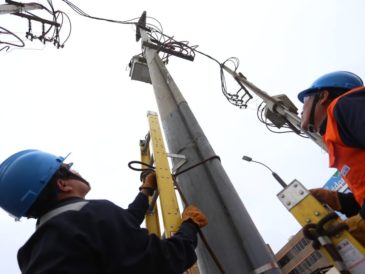 ¿Cómo estar alertas ante riesgos eléctricos en la vía pública?