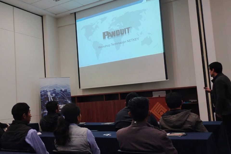 Panduit y CE-YE-SA impulsan la capacitación tecnológica en el sur del Perú