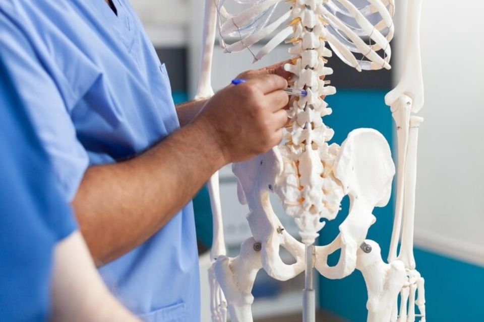 Una de cada cinco mujeres peruanas en riesgo de desarrollar osteoporosis