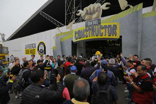 constructores peruanos celebraron su día 