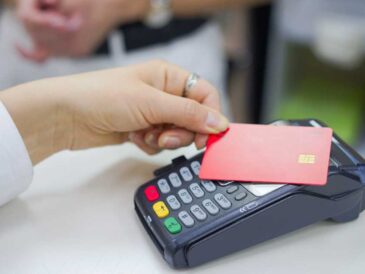 Tarjeta de crédito: 5 consejos para evitar deudas con el banco