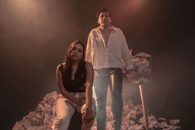 Gina Yangali y Luis Golding protagonizan el musical CAMBIAR EL TRAZO