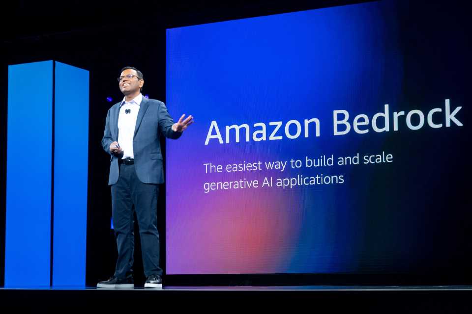 AWS fortalece Amazon Bedrock