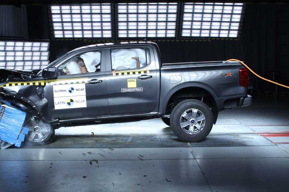 Ford Ranger recibe cinco estrellas