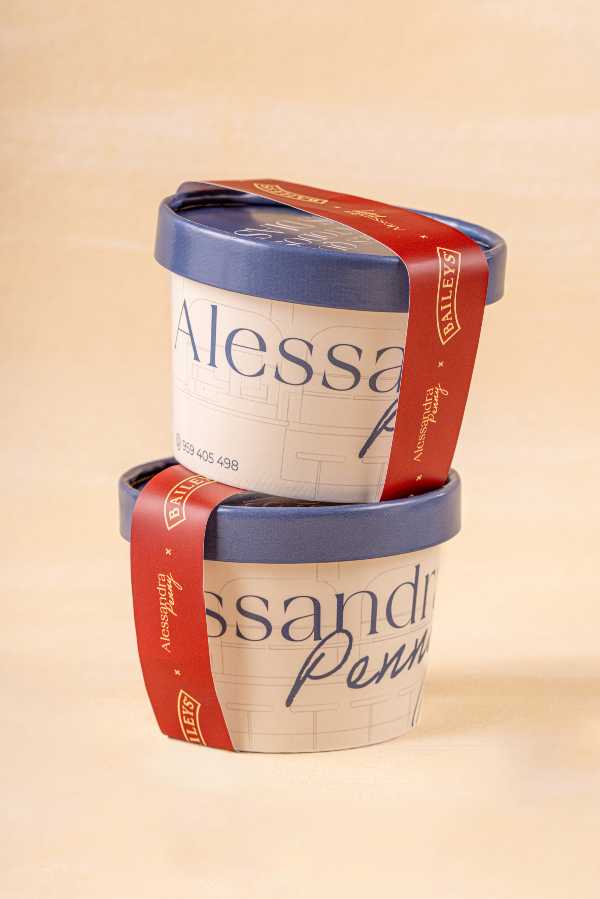 Navidad con Baileys y Alessandra Penny