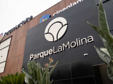 Megaplaza Independencia y Larcomar