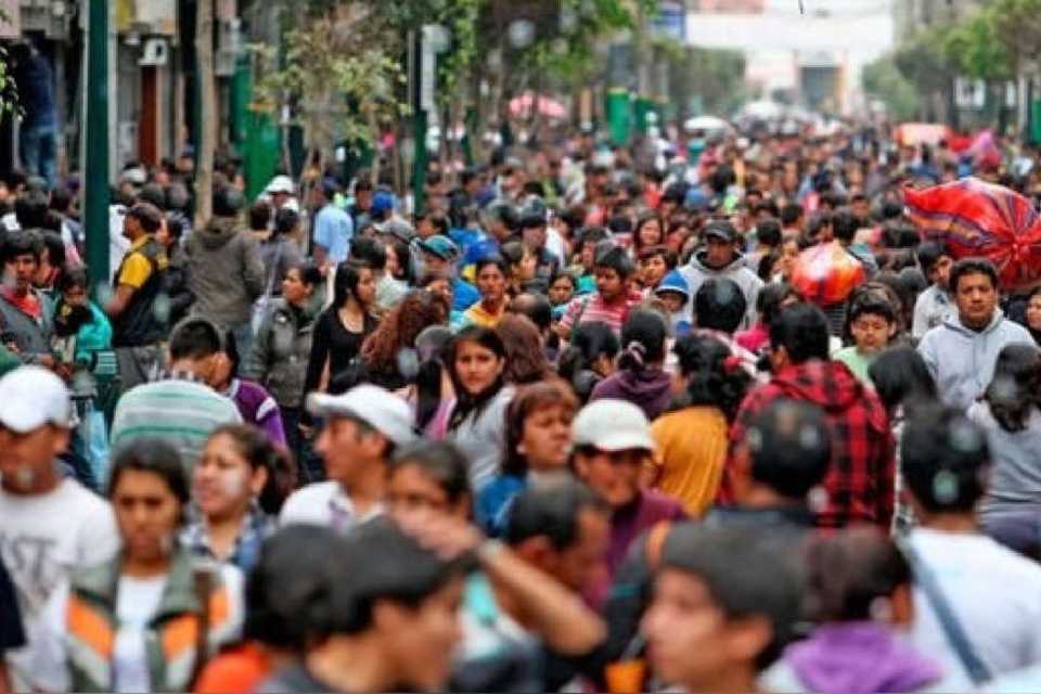 Economía peruana proyecta crecimiento del 3%