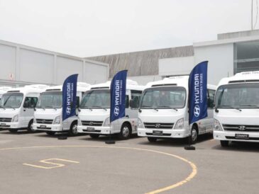 Hyundai entrega flota a Transportes Ríos