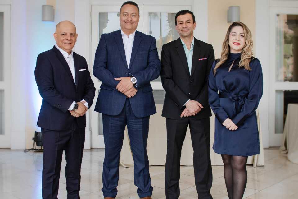 NOVACOMP presentó innovaciones de la IA Generativa