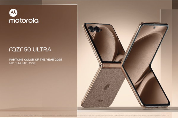 Motorola razr 50 ultra en el color del año