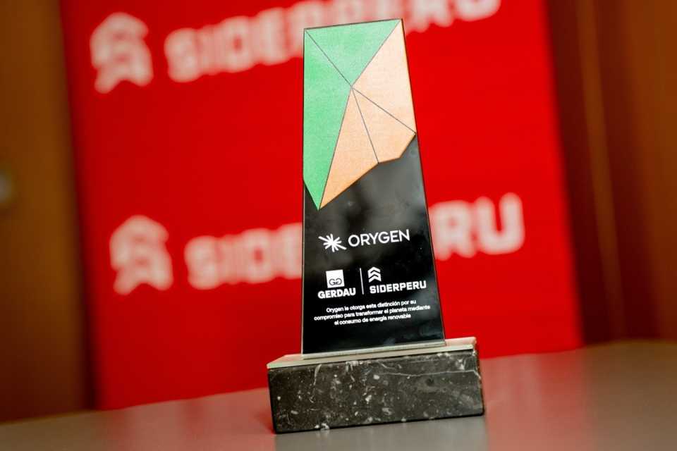 Orygen entrega certificado verde a Siderperu