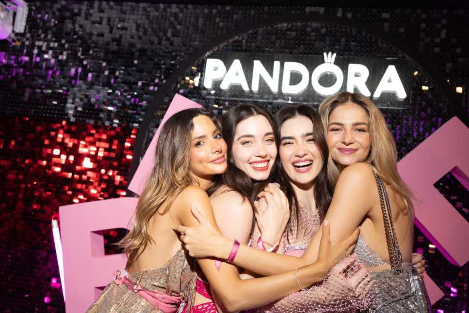 Pandora in Rio: Noches de Carnaval, personalidades y celebridades brillan en Brasil