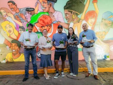Converse llena de color Barranco con un mural que celebra la cultura y el arte