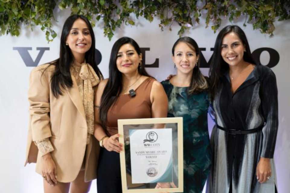 Volvo Cars reafirma su compromiso con la equidad y el desarrollo femenino