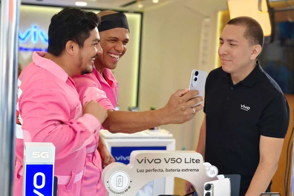 vivo V50 Lite llega a Perú: precio y ficha técnica