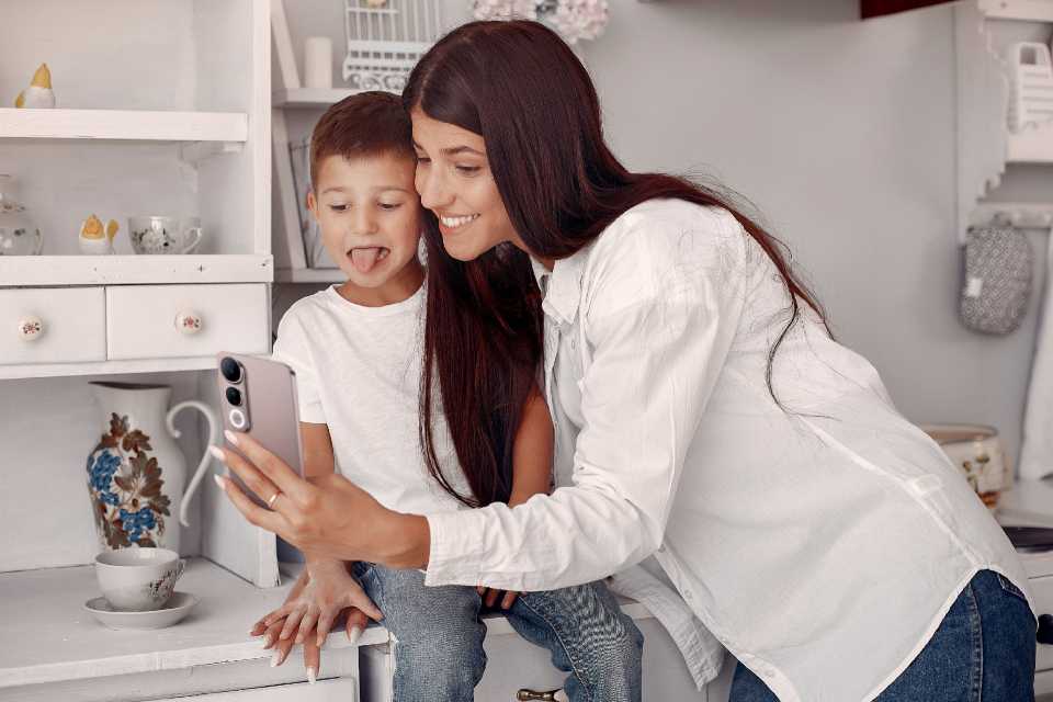 El celular perfecto para cada tipo de mamá