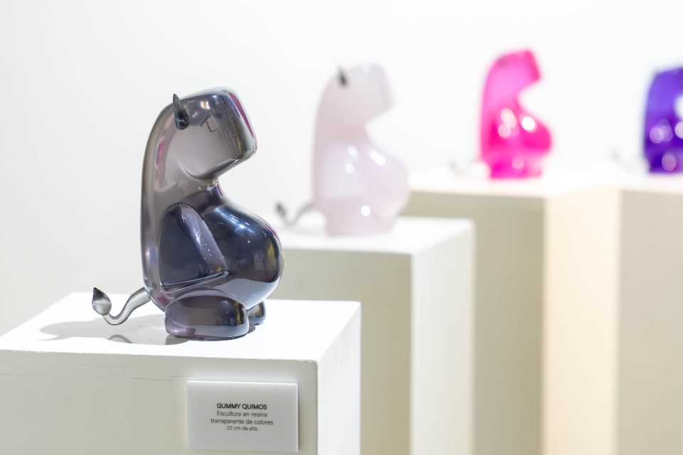 El universo de “Gummy Quimo’s” en galería Índigo