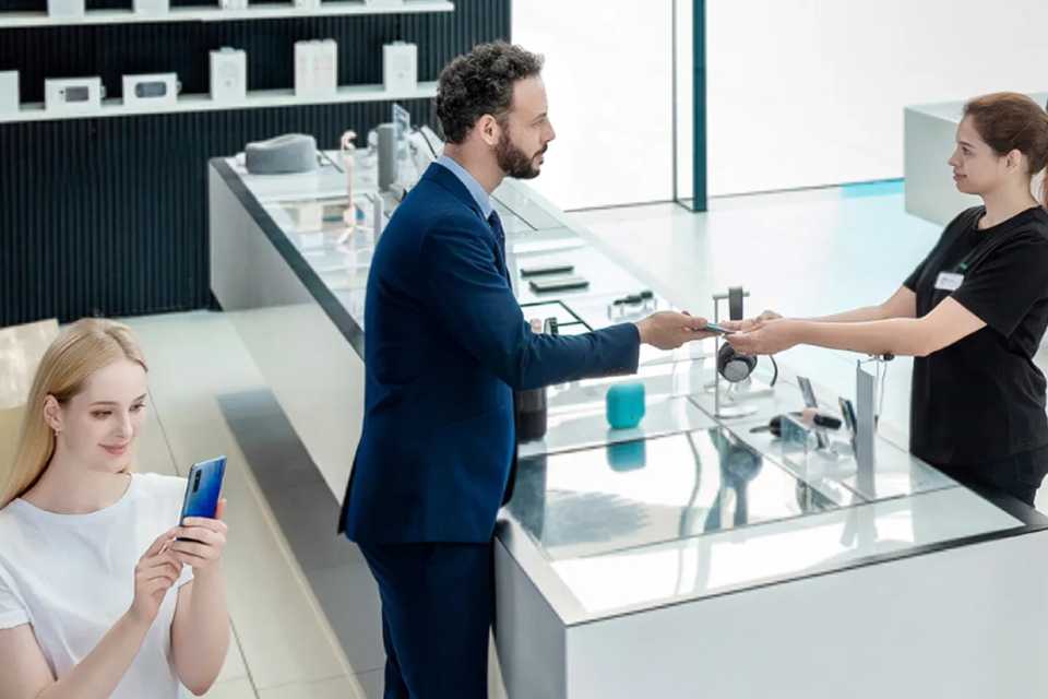 OPPO es la única marca de celular que te da 2 años de garantía