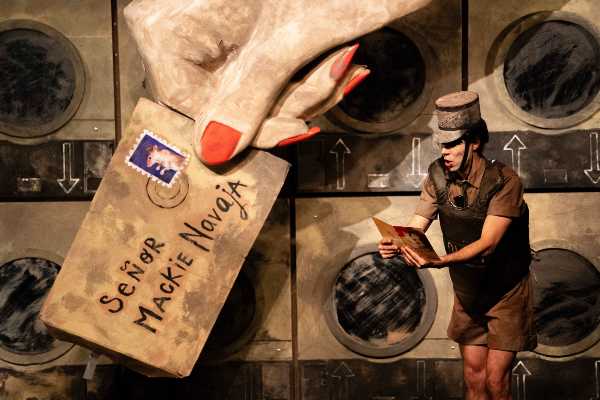 La mítica obra de Bertolt Brecht, llega al Teatro Británico