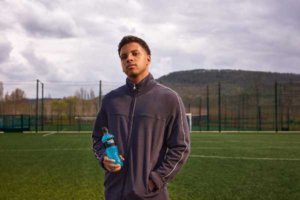 Powerade revela nueva campaña con Lamine Yamal y Rodrygo Goes