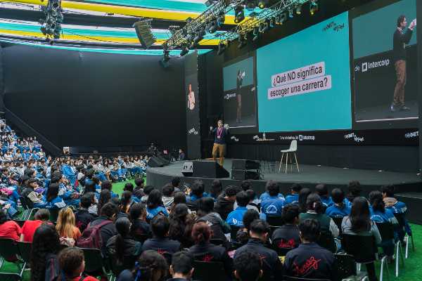 Comet Fest 2025 reunirá a ponentes de la NASA