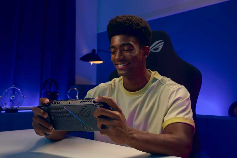 ASUS Republic of Gamers anuncios