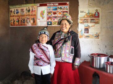 BRITÁNICO y la ONG Kusimayo combaten el frío en Puno