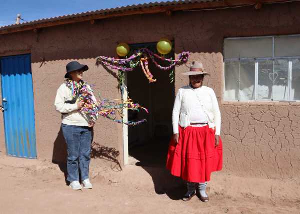 BRITÁNICO y la ONG Kusimayo combaten el frío en Puno