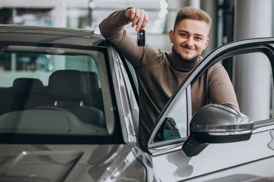 Cómo financiar tu primer auto