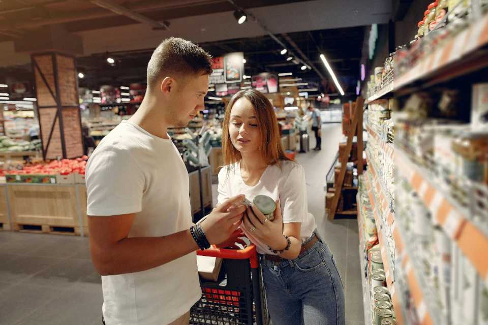 Henkel impulsa prácticas seguras en la industria alimentaria