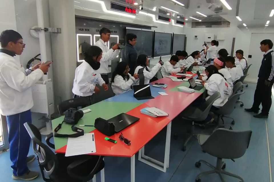 Huawei llegó a la región Apurímac