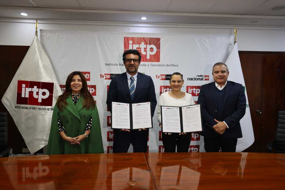 IRTP y Agromercado suscriben convenio para difundir contenidos sobre agroexportación