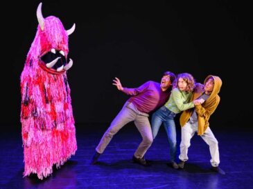 La Compañía Flotante presenta la Ópera de los Monstruos