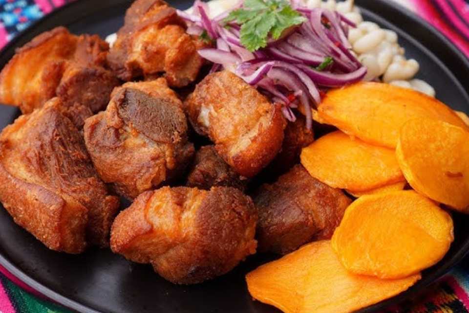 La importancia del Chicharrón de cerdo peruano