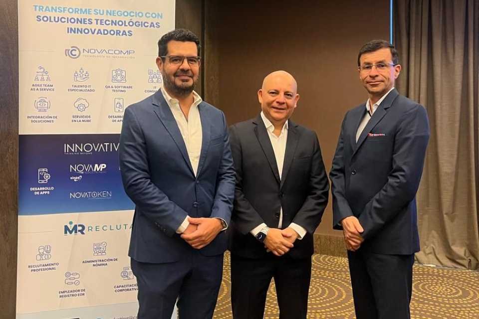 NOVACOMP presentó últimas tendencias de Software con IA