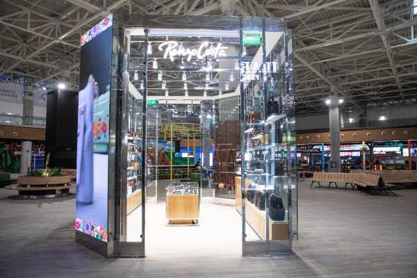 Renzo Costa abre tienda en Aeropuerto Jorge Chávez