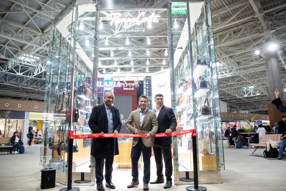 Renzo Costa abre tienda en Aeropuerto Jorge Chávez