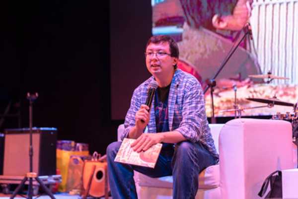 FIL Lima 2025: Actividades en el Día de la FAP