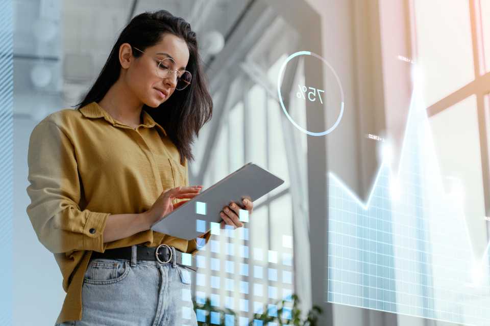 65% de pymes planea integrar IA