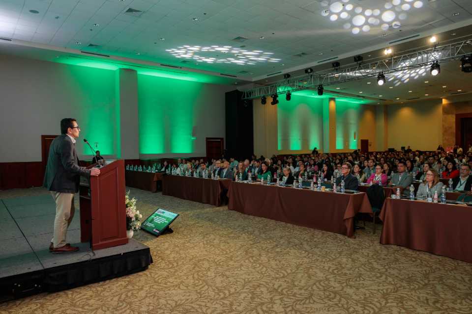 APERHU y Pacífico Business School anuncian “Talento en SinergIA”