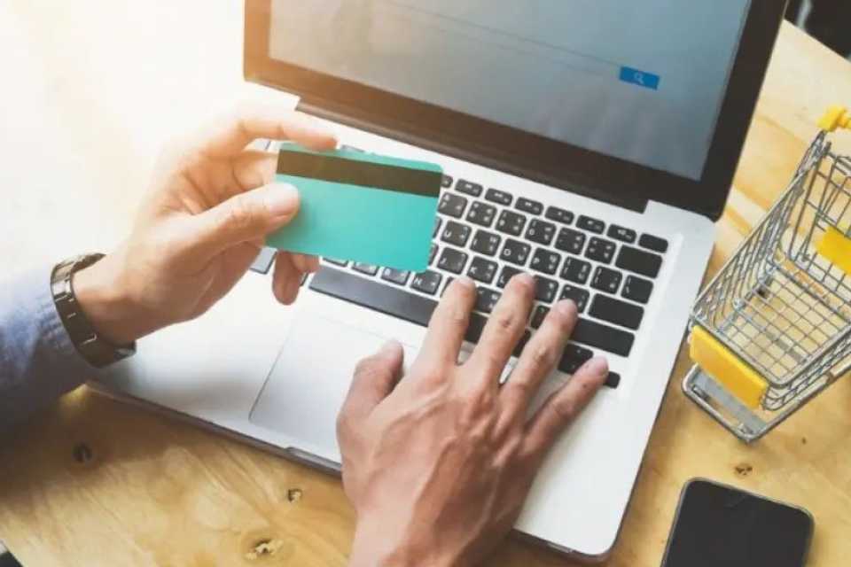 Cómo comprar en cuotas con solución digital innovadora