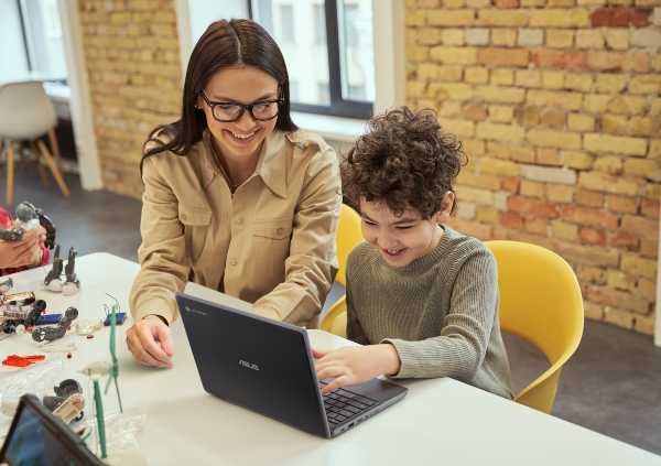 Los docentes peruanos transforman su día a día con la IA