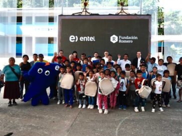 Entel y Fundación Romero lanzan programa para llevar educación digital a comunidades rurales