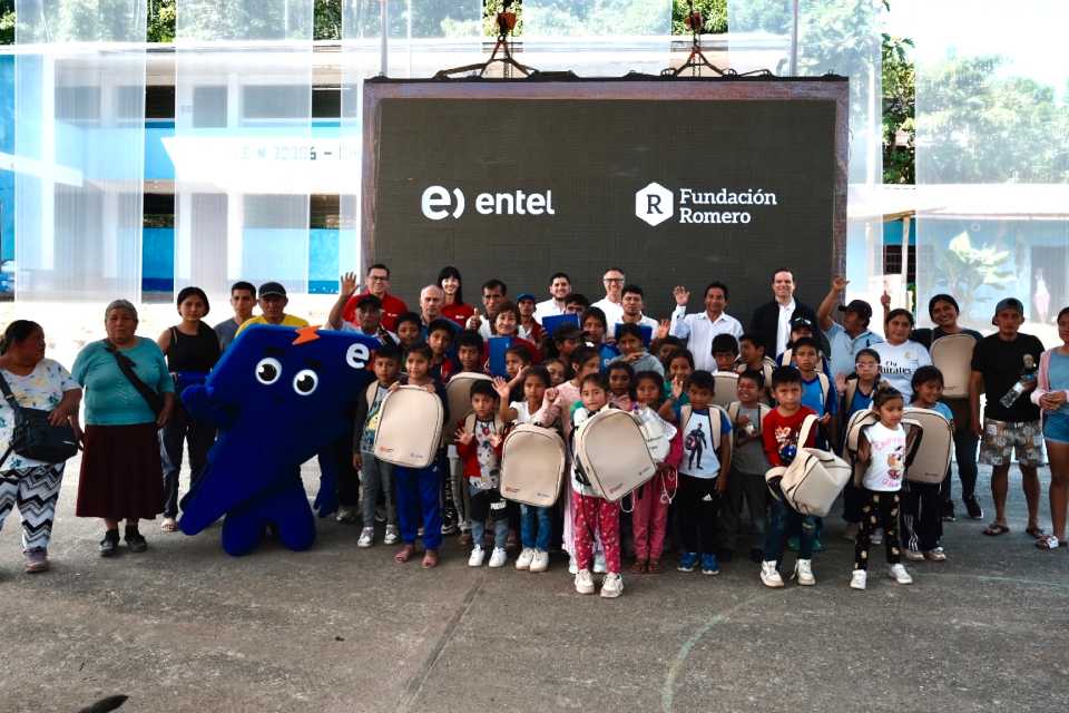Entel y Fundación Romero lanzan programa para llevar educación digital a comunidades rurales