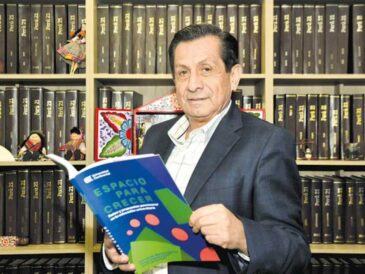 FIL Lima 2025: Innovar en la educación universitaria