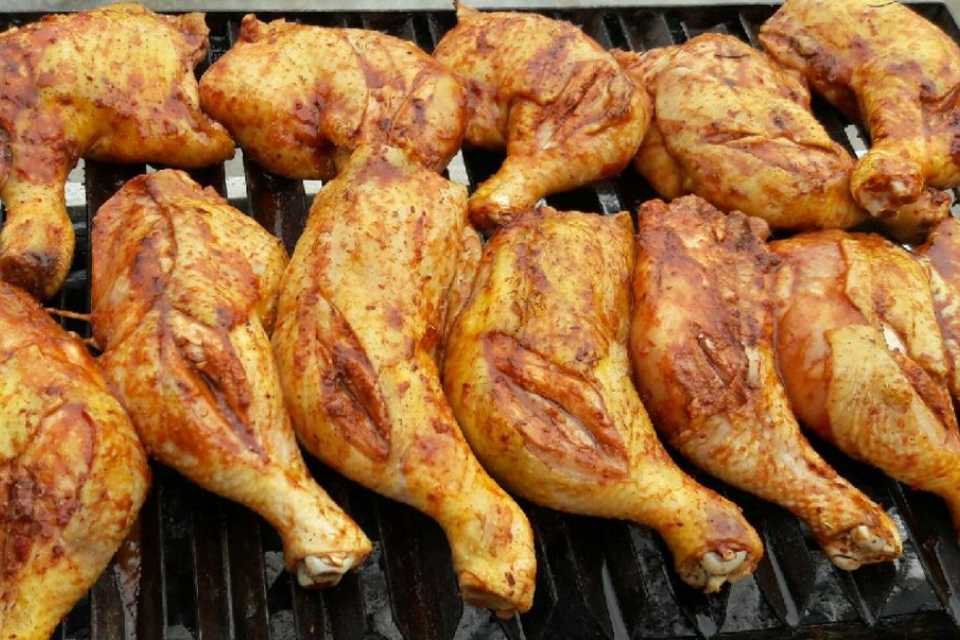 Fiestas Patrias: el auge de las polladas profesionales