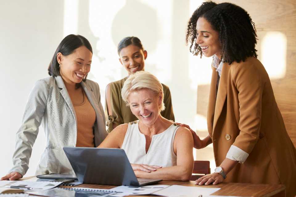 Más niñas en ciencia, más mujeres en tecnología