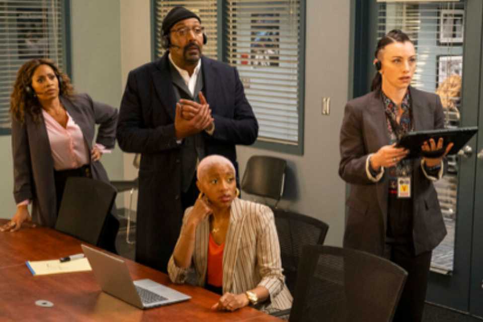 Temporada final de THE IRRATIONAL llega a Universal+