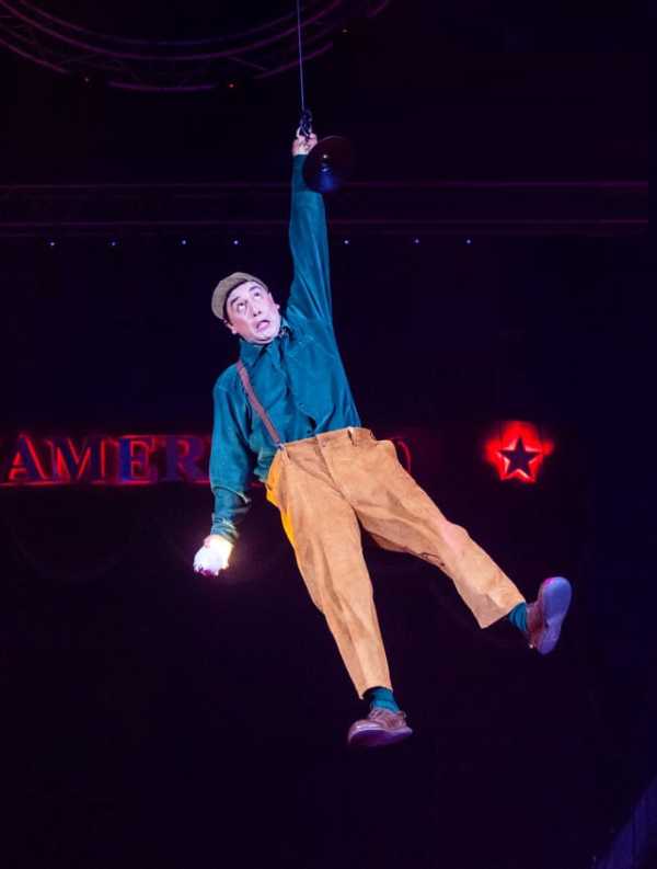 Llega a Lima AMAZING del Voltoff Cirken