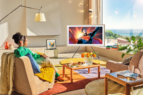 Samsung se asocia con Warner Bros y DC Studios para ofrecer una experiencia de Superman "supergrande"